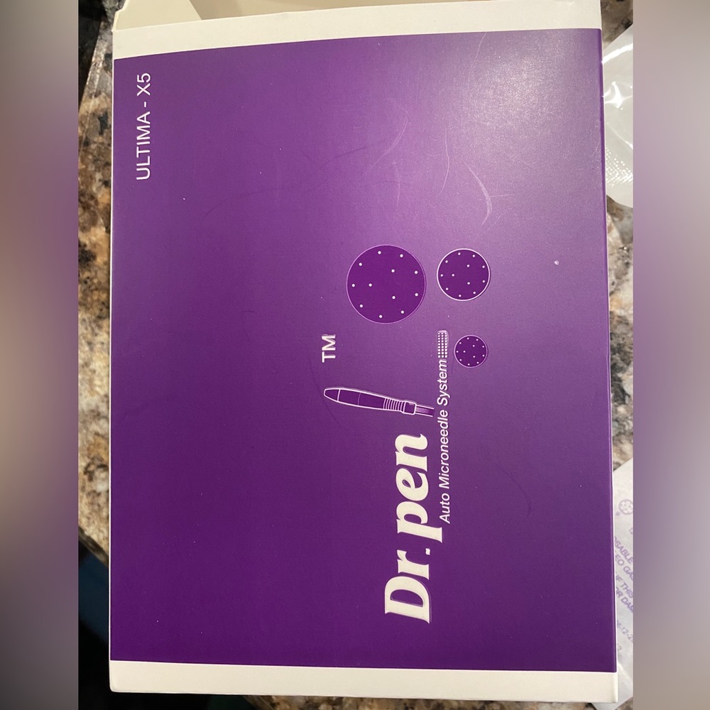 Dr. Pen Ultima X-5 micro- needling pen and accessories
